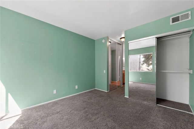 5460 White Oak Avenue J207, Encino, CA 91316