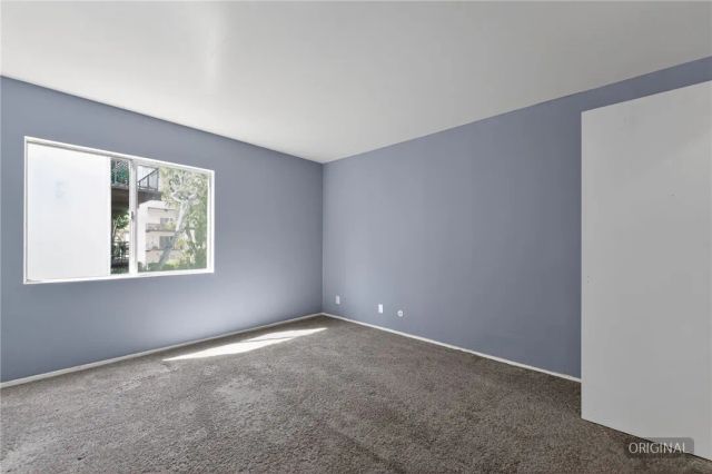 5460 White Oak Avenue J207, Encino, CA 91316