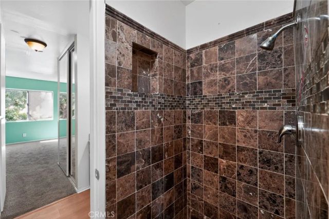 5460 White Oak Avenue J207, Encino, CA 91316