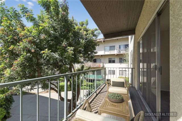 5460 White Oak Avenue J207, Encino, CA 91316