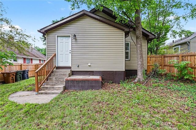 921 Pichard Street, Greensboro, NC 27401