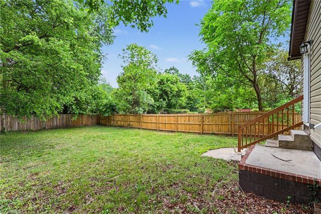 921 Pichard Street, Greensboro, NC 27401