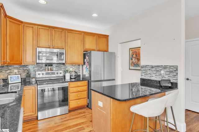 121 Belle Oaks Drive, Simpsonville, SC 29680