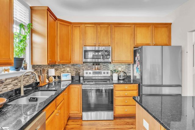 121 Belle Oaks Drive, Simpsonville, SC 29680