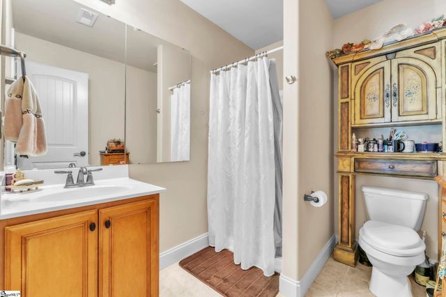 121 Belle Oaks Drive, Simpsonville, SC 29680