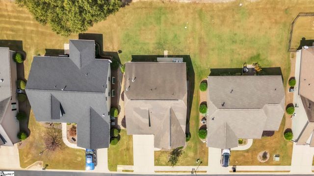 121 Belle Oaks Drive, Simpsonville, SC 29680