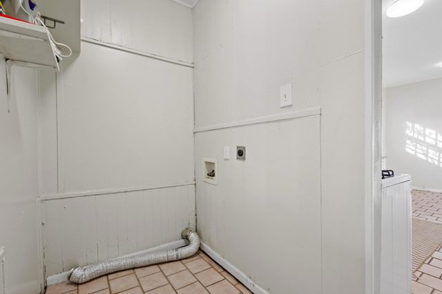 1310 W Morton Street, Denison, TX 75020