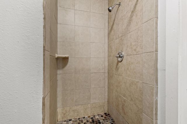 1310 W Morton Street, Denison, TX 75020