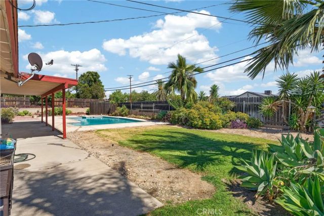 26271 Edgemont Drive, Highland, CA 92346