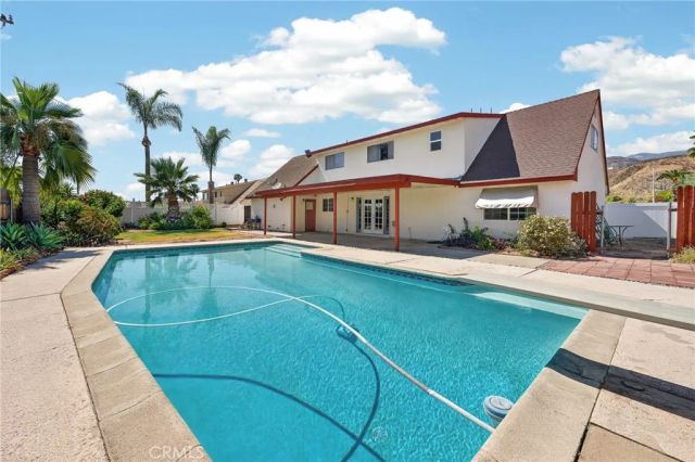 26271 Edgemont Drive, Highland, CA 92346