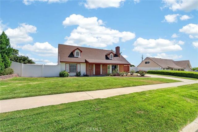 26271 Edgemont Drive, Highland, CA 92346
