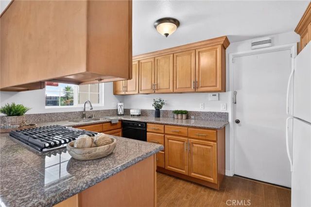 26271 Edgemont Drive, Highland, CA 92346