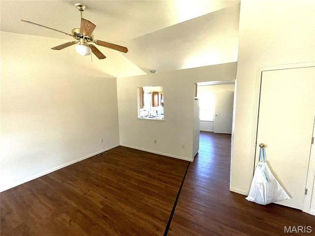 1113 Central Avenue, Alton, IL 62002