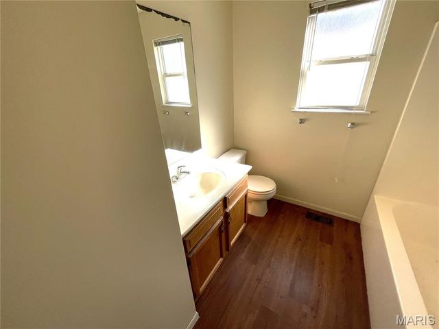 1113 Central Avenue, Alton, IL 62002