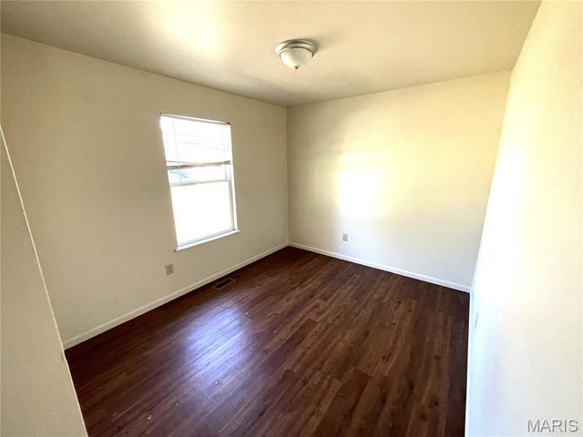 1113 Central Avenue, Alton, IL 62002