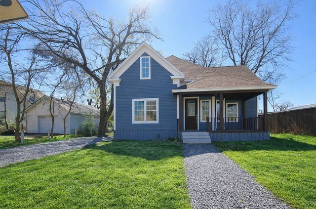 415 W 7th Street, Bonham, TX 75418