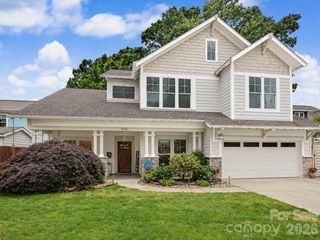 916 Essex Street, Charlotte, NC 28205