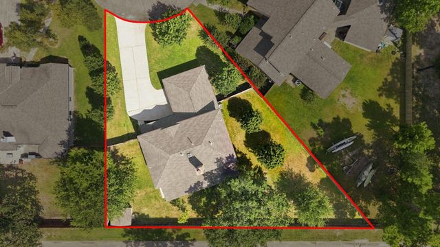 22907 Squirrel Tree Street, Spring, TX 77389