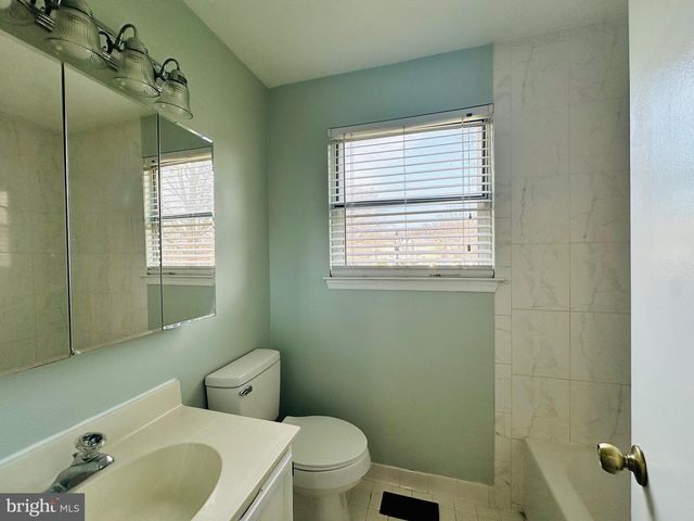 14781 LONDON LN, Bowie, MD 20715