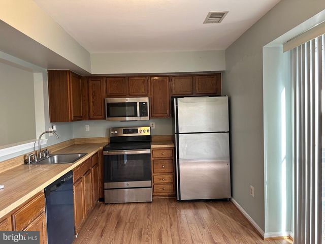 14781 LONDON LN, Bowie, MD 20715