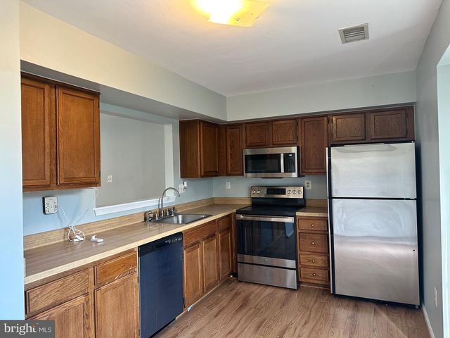 14781 LONDON LN, Bowie, MD 20715