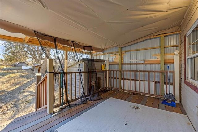 1701 W Walnut Street, Independence, MO 64050