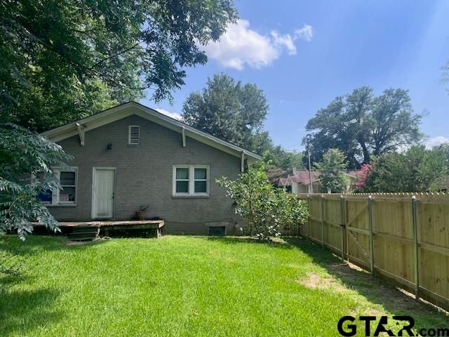 617 W Dobbs, Tyler, TX 75701