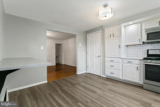130 S WELLS AVE, Glenolden, PA 19036