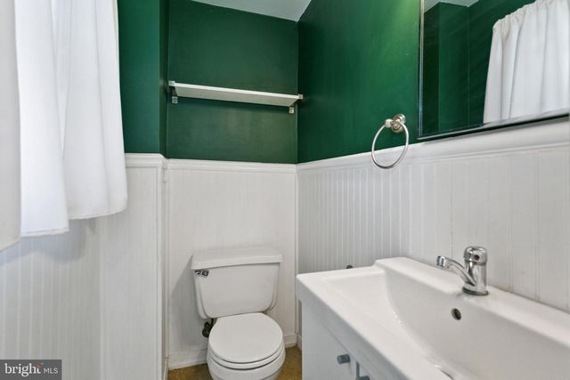 130 S WELLS AVE, Glenolden, PA 19036