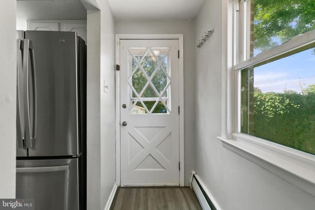 130 S WELLS AVE, Glenolden, PA 19036