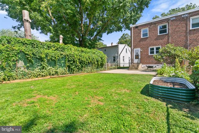 130 S WELLS AVE, Glenolden, PA 19036