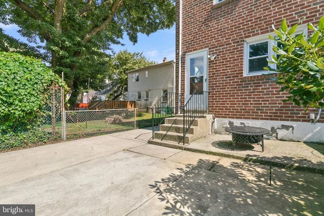 130 S WELLS AVE, Glenolden, PA 19036