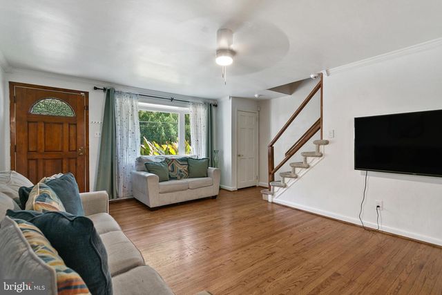 130 S WELLS AVE, Glenolden, PA 19036