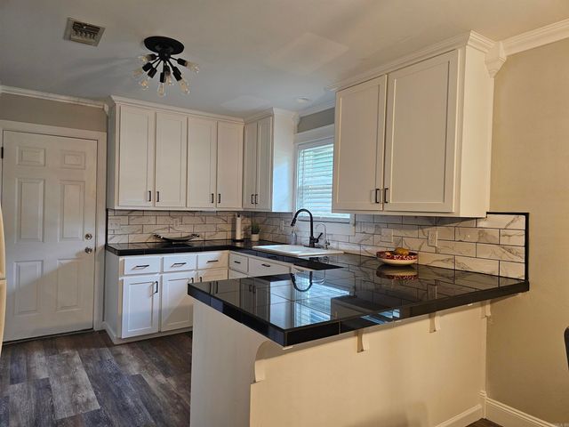 21559 Crab Apple Circle, Hensley, AR 72065