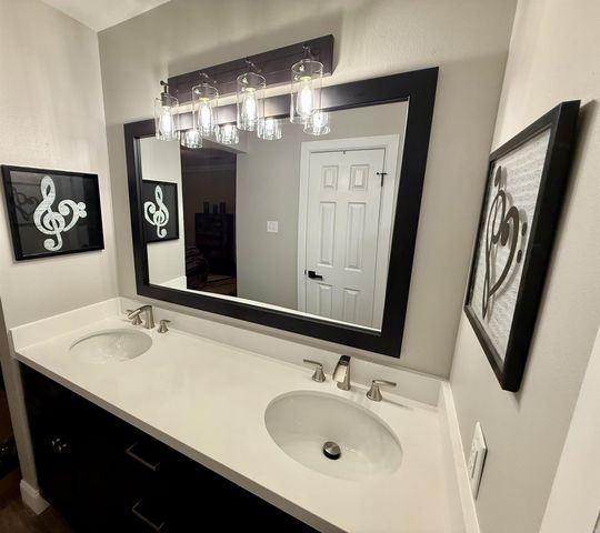 21559 Crab Apple Circle, Hensley, AR 72065