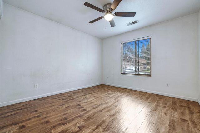 4360 W Vassar Avenue, Fresno, CA 93722