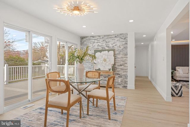 301 HIALEAH DR, Cherry Hill, NJ 08002