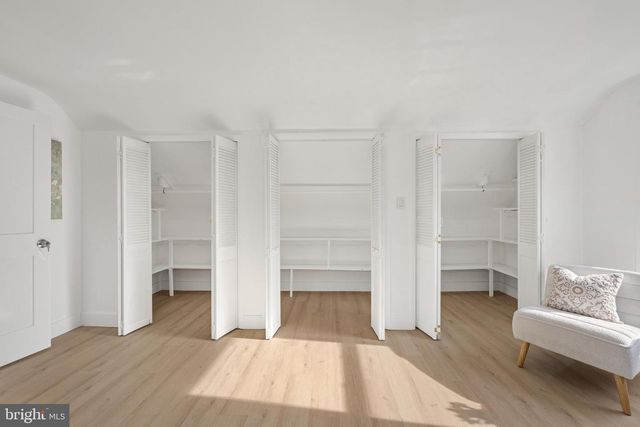 301 HIALEAH DR, Cherry Hill, NJ 08002