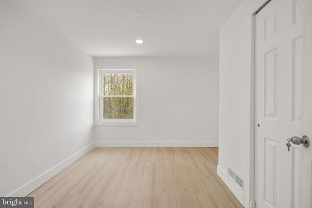 301 HIALEAH DR, Cherry Hill, NJ 08002