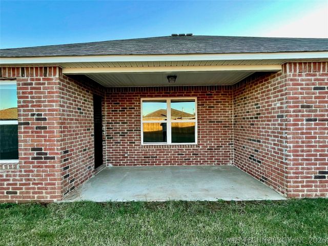 8501 E 162nd Street S, Bixby, OK 74008