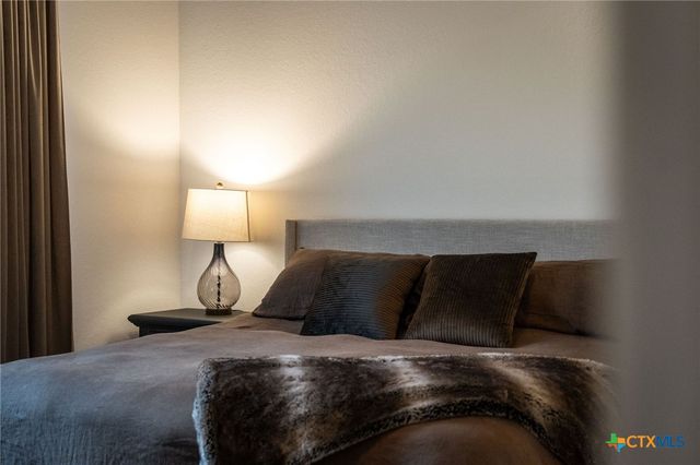 634 Meade Street, New Braunfels, TX 78132