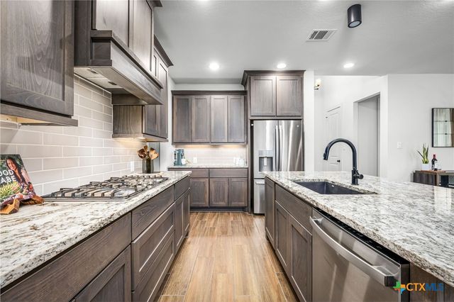 634 Meade Street, New Braunfels, TX 78132