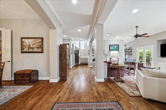 2727 Stuart Manor, Houston, TX 77082