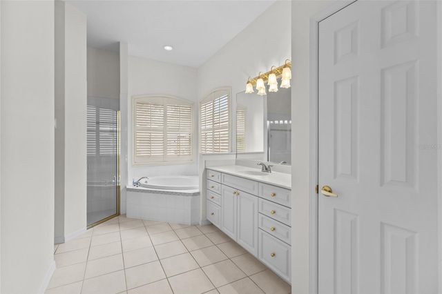 125 RIO TERRA, Venice, FL 34285