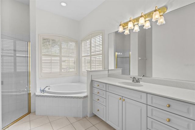 125 RIO TERRA, Venice, FL 34285
