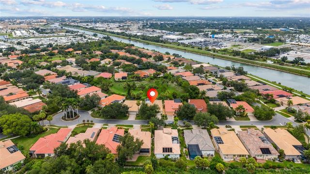 125 RIO TERRA, Venice, FL 34285