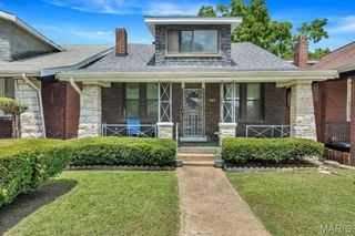 5447 Claxton Avenue, St Louis, MO 63120
