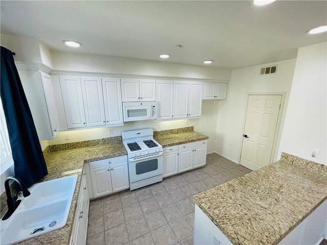 33590 Willow Haven Lane 102, Murrieta, CA 92563