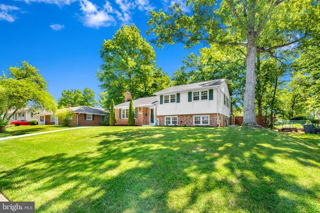 14711 CARLBERN DR, Centreville, VA 20120