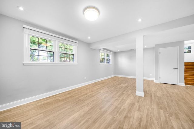 14711 CARLBERN DR, Centreville, VA 20120